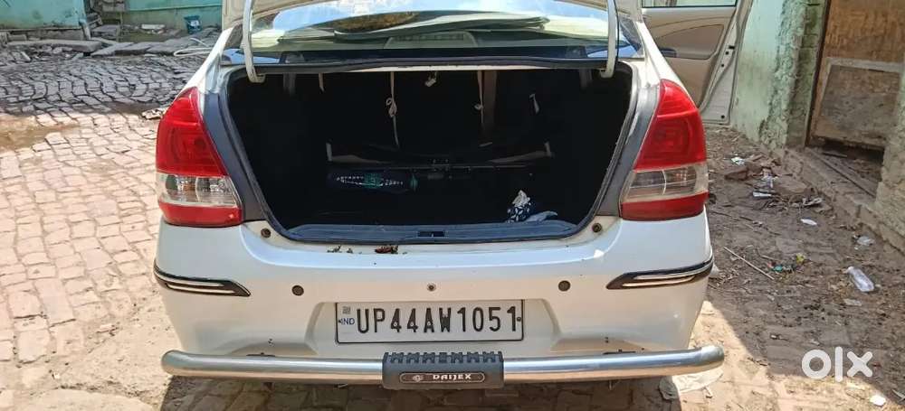 Toyota Etios Full Top 2019 Diesel 120000 Km Driven