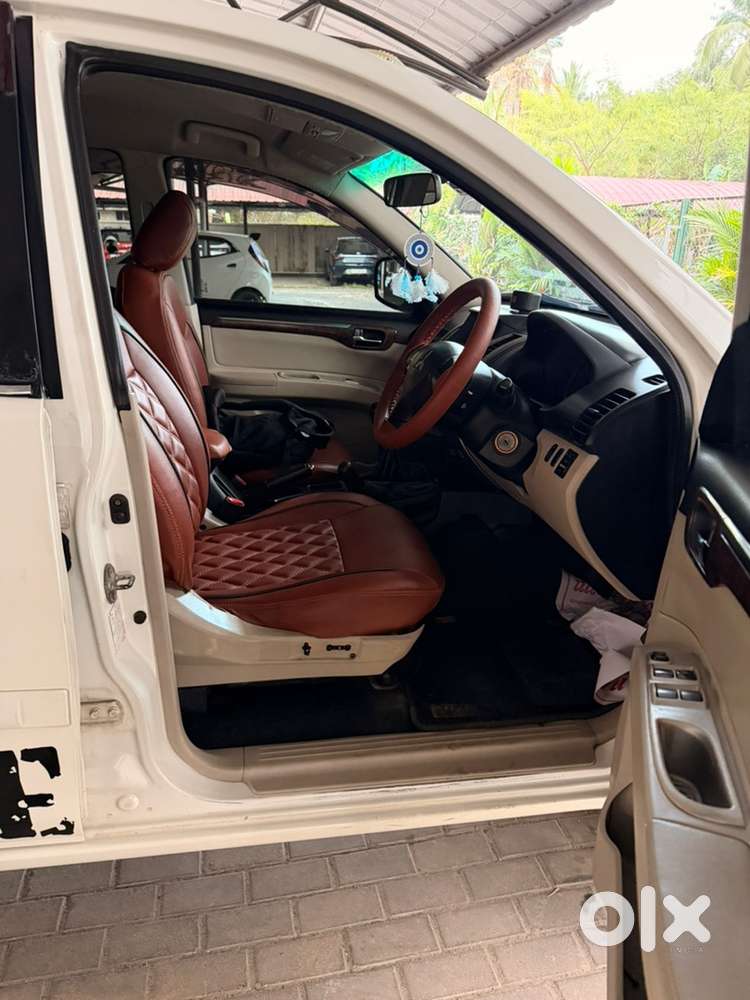 Mitsubishi Pajero Sport 2012