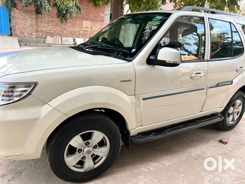 Tata Safari Storme 2018 Diesel 46935 Km Driven