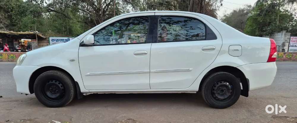Toyota Etios 2012 Diesel 80000 Km Driven