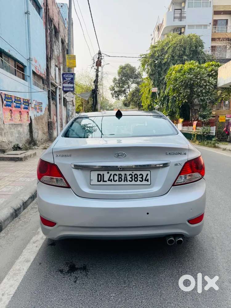 Hyundai Verna Fluidic 1.6 Vtvt Sx, 2014, Petrol