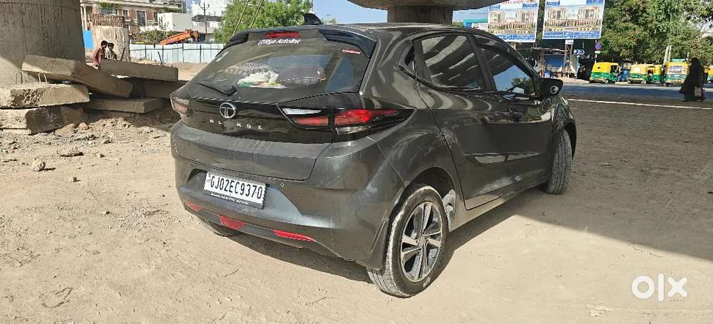 Tata Altroz Xz+ S Sunroof Diesel.