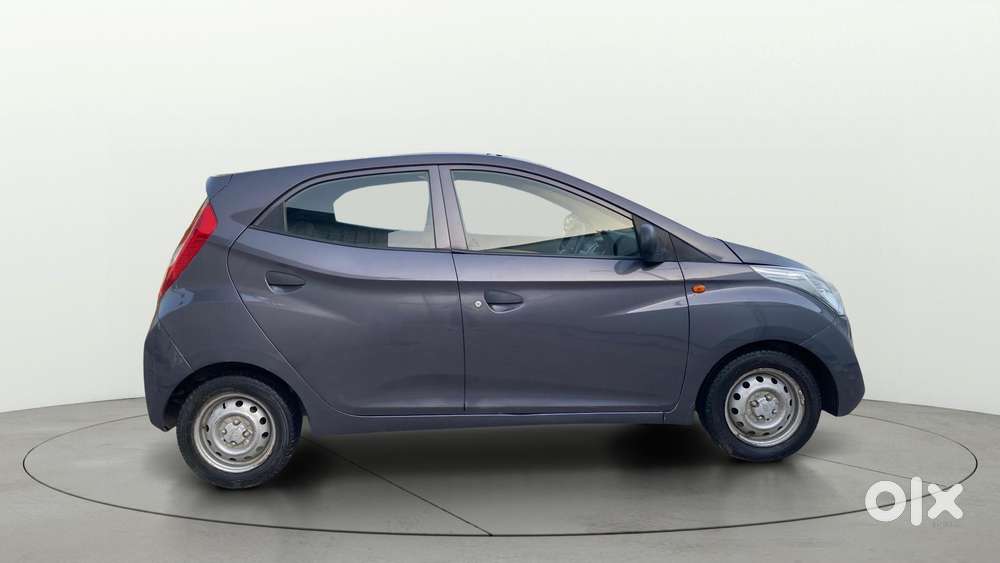Hyundai Eon Era +, 2017, Petrol