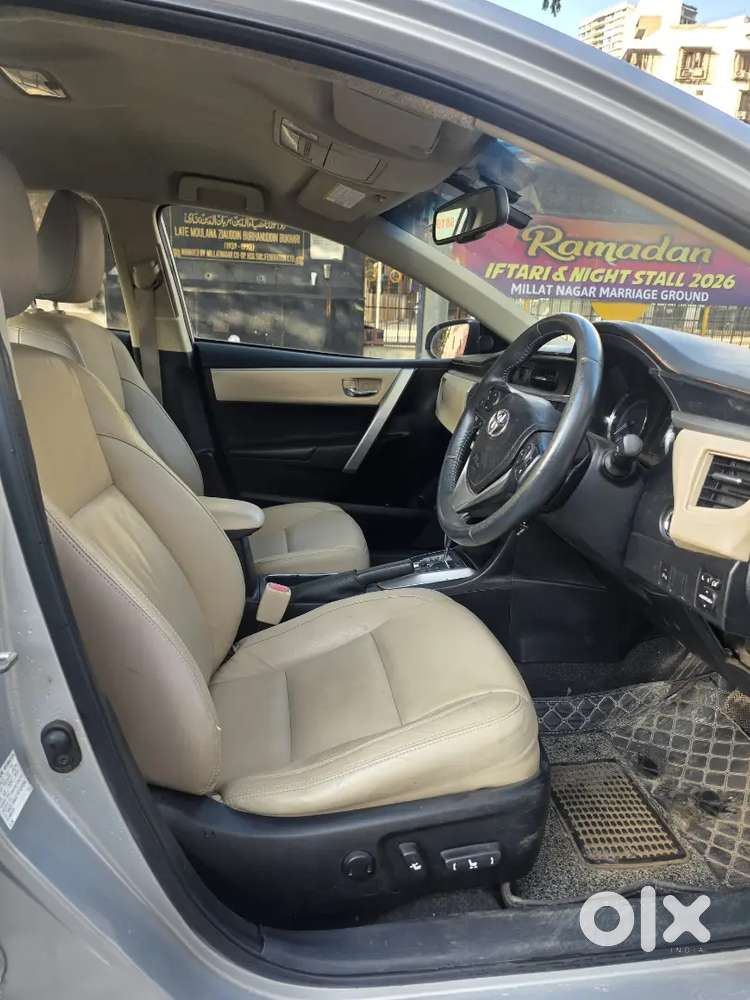 Toyota Corolla Altis 2016