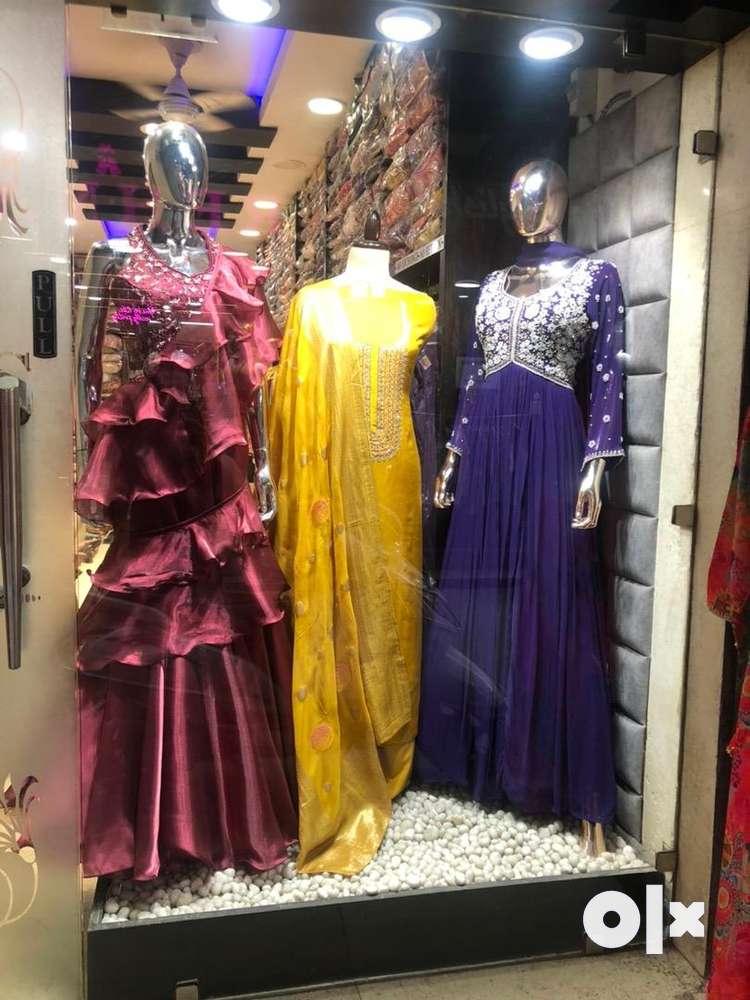 Fancy dress hotsell shop in shahdara