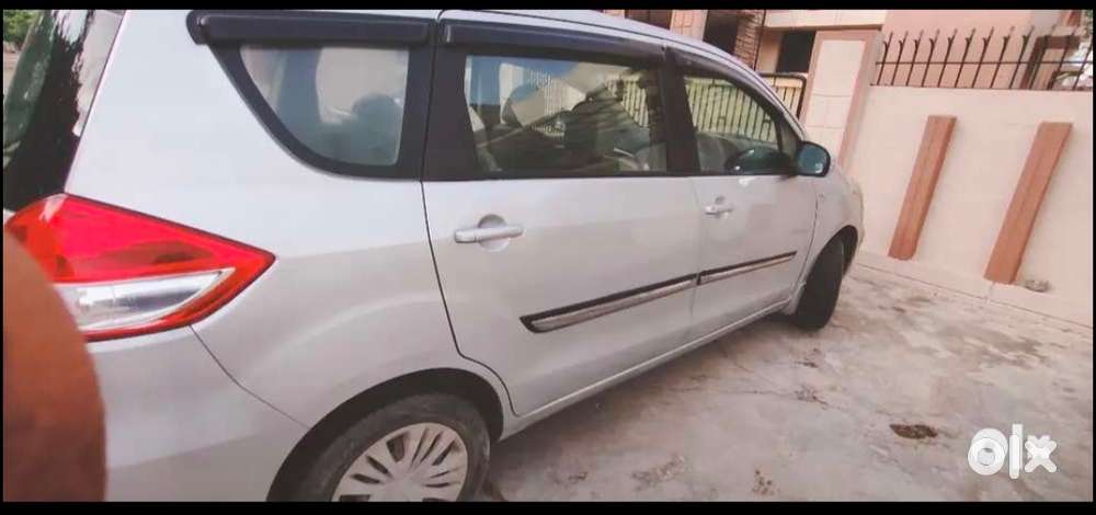 Maruti Suzuki Ertiga Vdi 2017