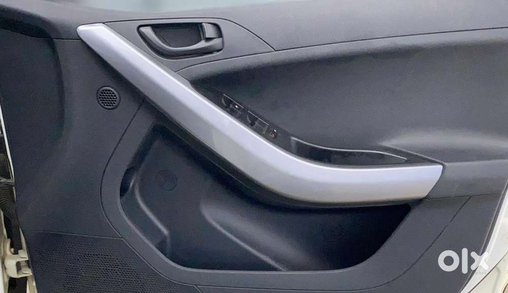 Tata Nexon 1.2 Revotron Xma, 2020, Petrol