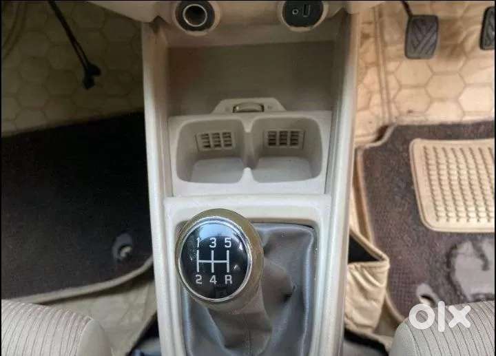 Maruti Suzuki Ertiga 2012-2015 Vxi Cng, 2023, Cng & Hybrids
