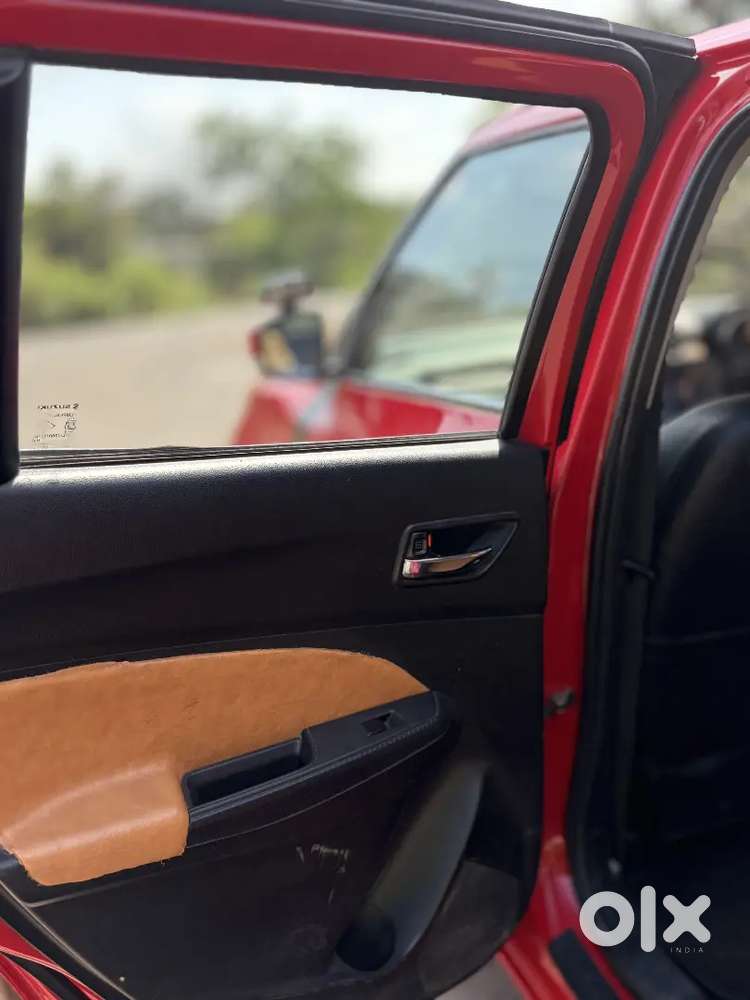 Maruti Suzuki Swift Vxi 2024