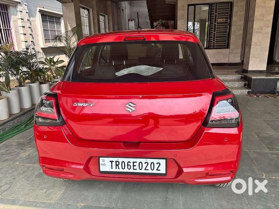 Maruti Suzuki Swift Lxi 2025
