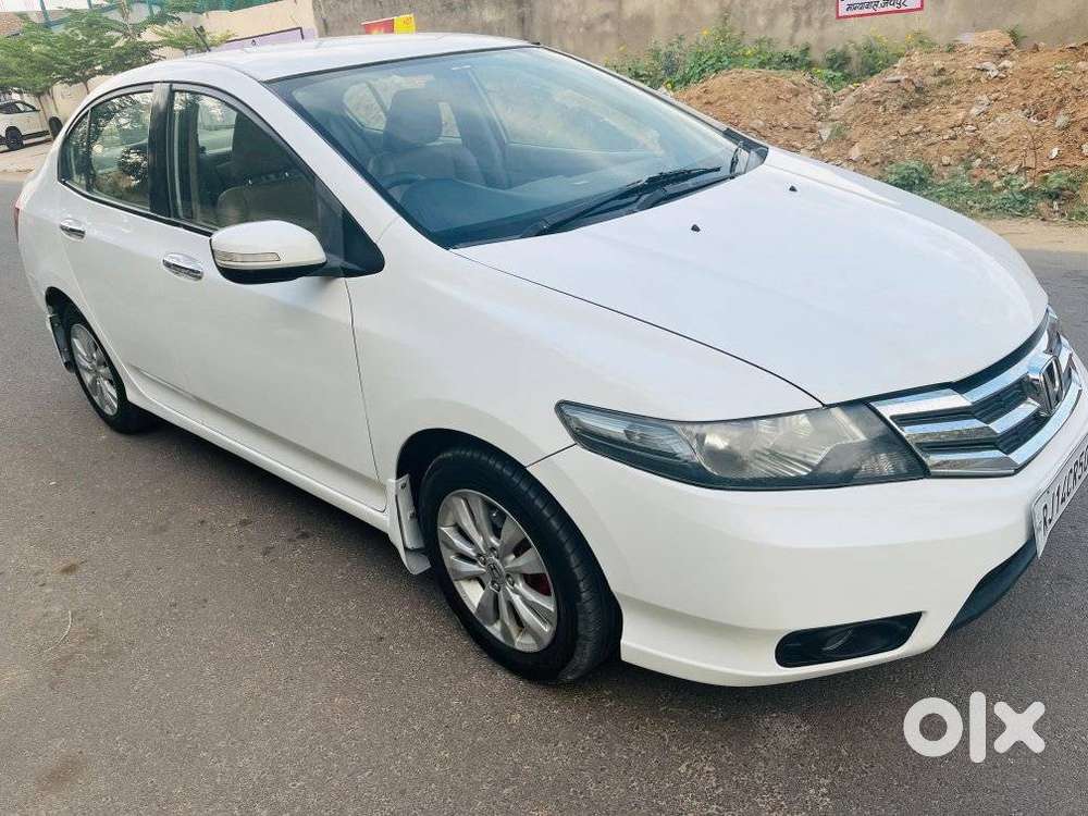 Honda City 2011-2013 V At Exclusive, 2013, Petrol