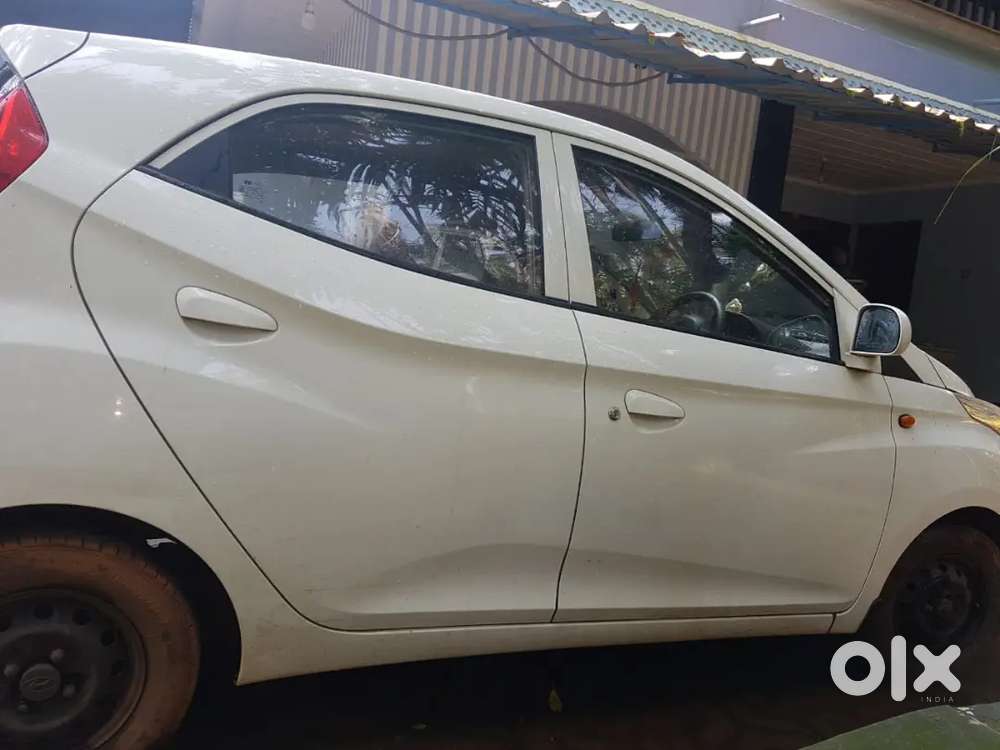 Hyundai Eon 2013 Petrol Well Maintained
