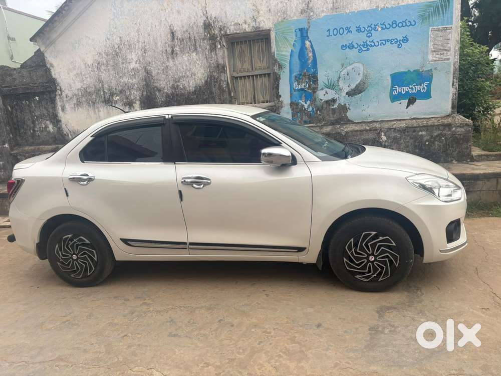 Maruti Suzuki Swift Dzire 1.2 Vxi Bsiv, 2021, Petrol