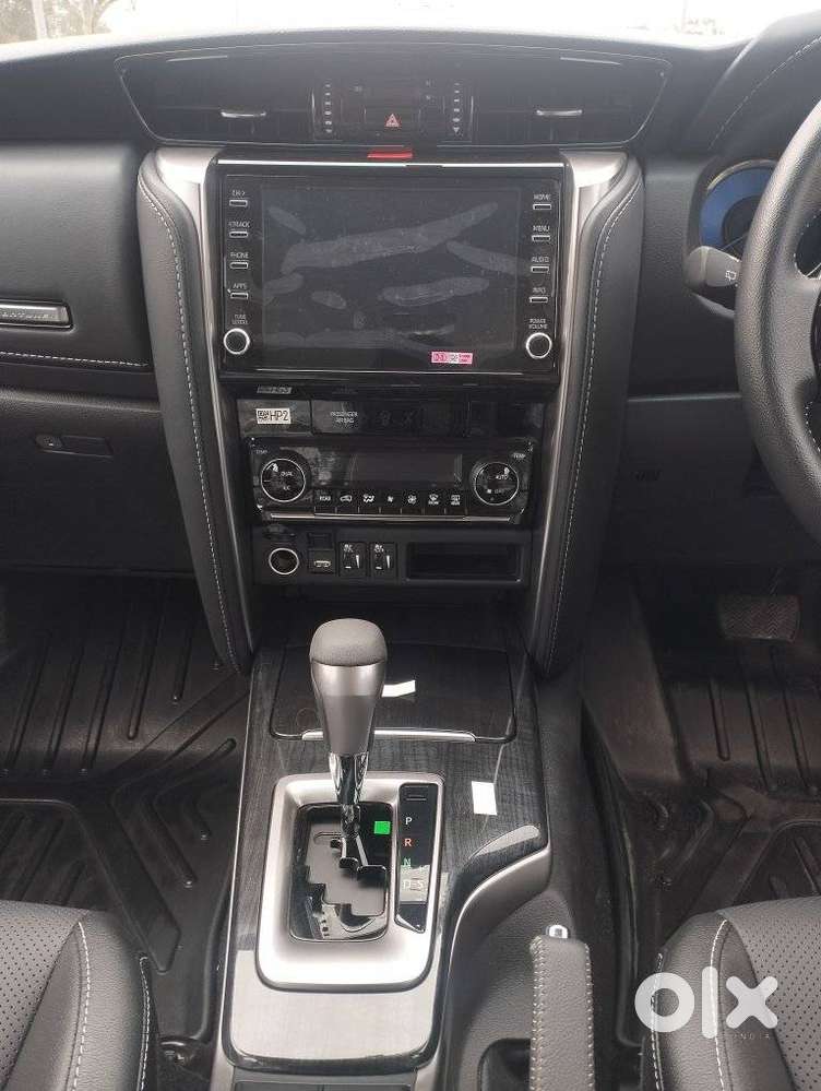 Toyota Fortuner 4x2 At 2.7 Petrol, 2026, Petrol