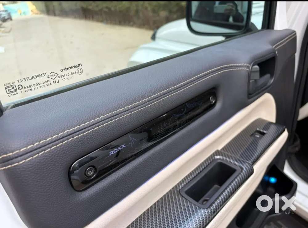 Mahindra Thar Roxx 2025