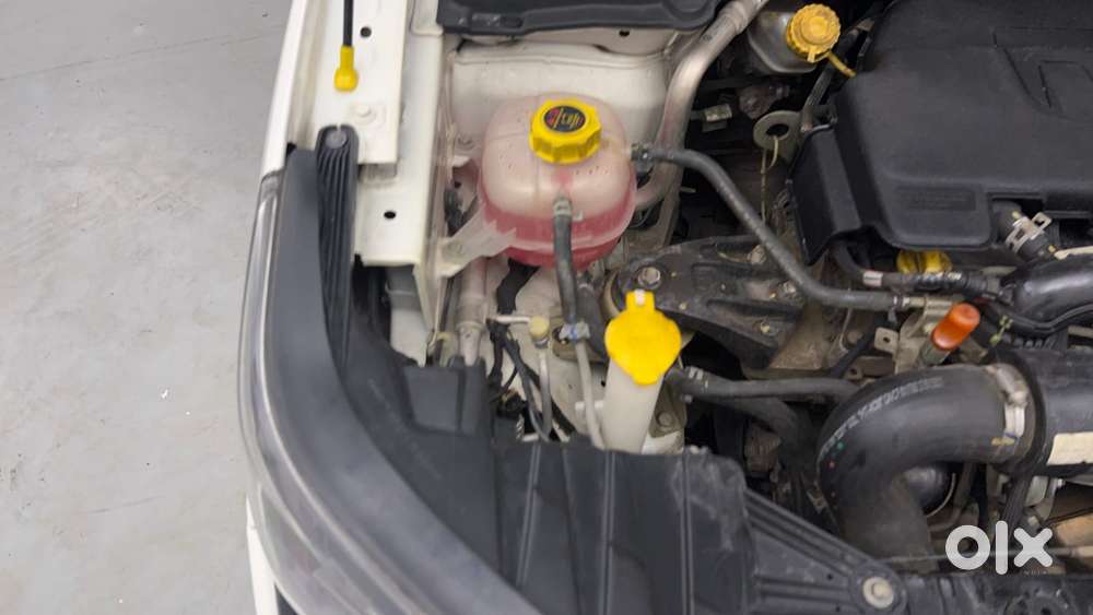 Mahindra Xuv300 W4, 2021, Petrol
