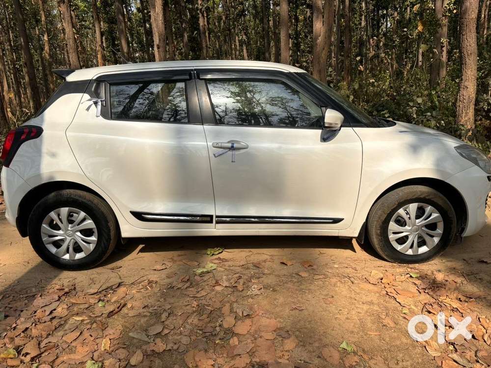 Maruti Suzuki Swift 2023 Petrol Well Maintained