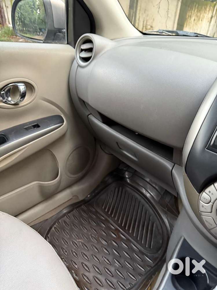 Nissan Sunny Xv Special Edition, 2011, Petrol