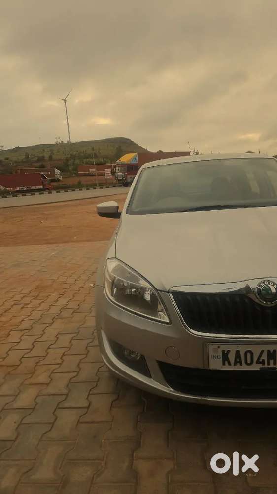 Skoda Rapid Elegance 2013 Diesel