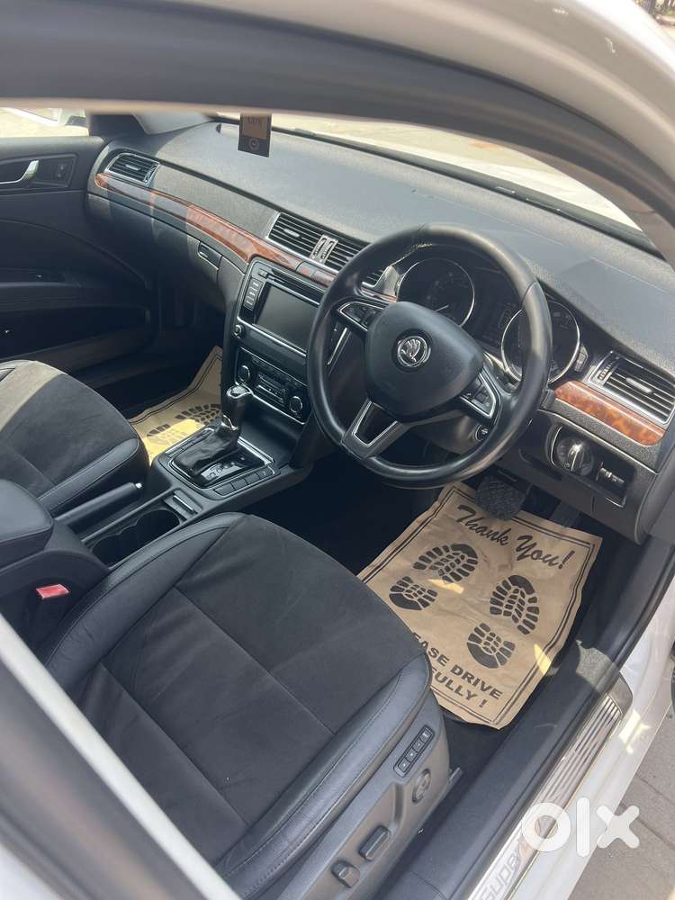 Skoda Superb 1.8 Elegance Tsi At, 2016, Petrol