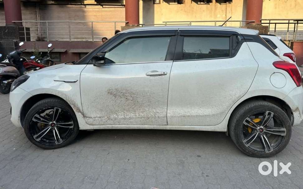 Maruti Suzuki Swift 2018 Zxi, 2019, Petrol