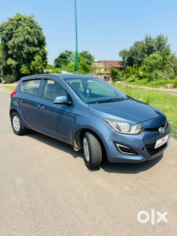 Hyundai I20 Magna 1.2 Vtvt, 2012, Petrol