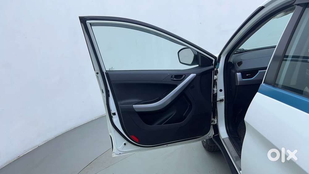 Tata Nexon Ev Xm, 2022, Electric