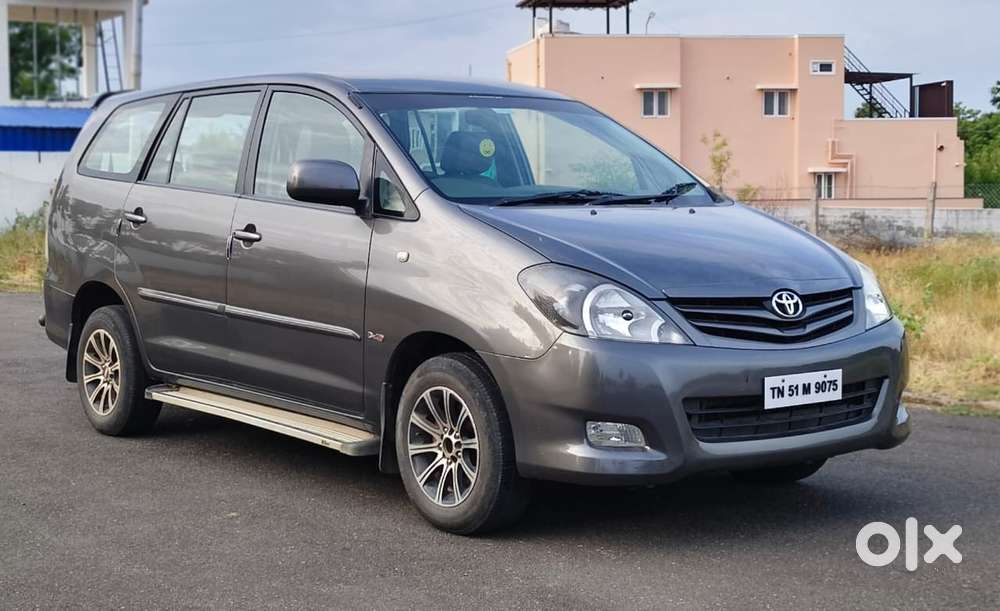 Toyota Innova 2.5 G (diesel) 7 Seater, 2011, Diesel