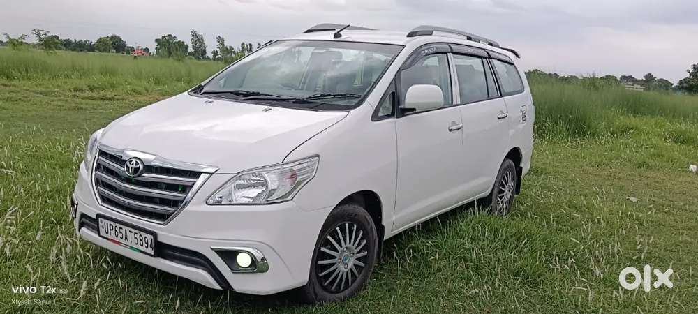 Toyota Innova Petrol Manual 2010 Car