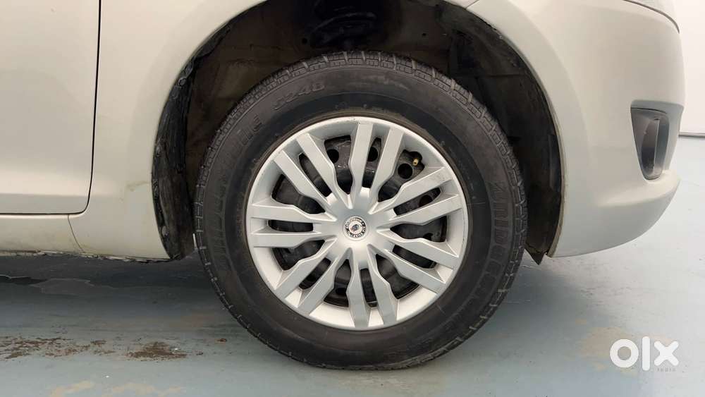 Maruti Suzuki Swift Vvt Vxi, 2012, Petrol