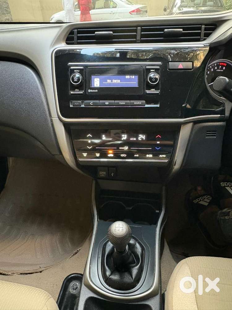 Honda City I-vtec Sv, 2017, Petrol
