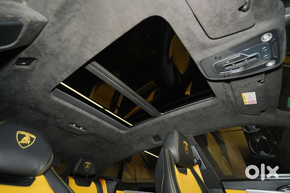 Lamborghini Urus V8, 2018, Petrol