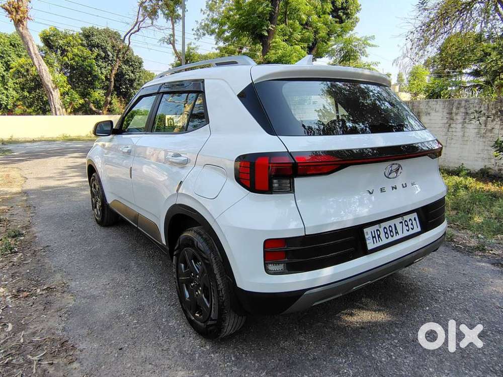 Hyundai Venue S Plus Mt 1.2 Kappa, 2024, Petrol
