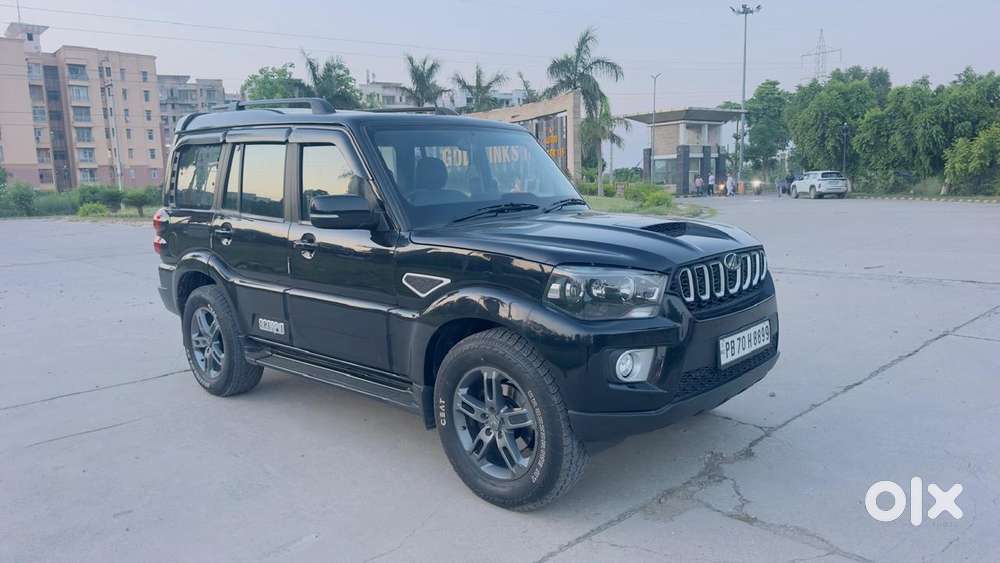 Mahindra Scorpio [2020-2022] 2.2 S9, 2022, Diesel