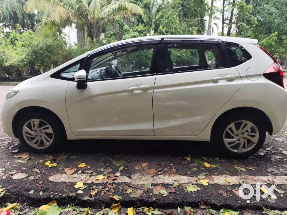 Honda Jazz V Cvt, 2016, Petrol