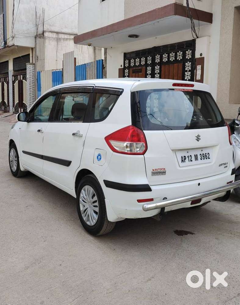 Maruti Suzuki Ertiga 2012-2015 Vdi, 2013, Diesel