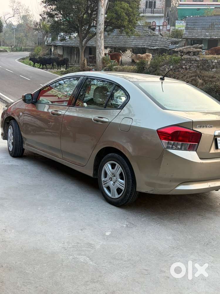 Honda City Petrol 2010 Car