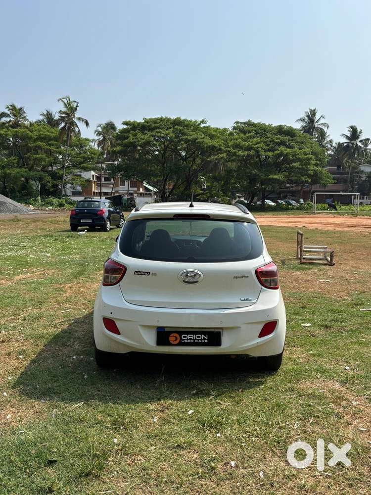 Hyundai Grand I10 2013-2016 Sportz, 2014, Petrol