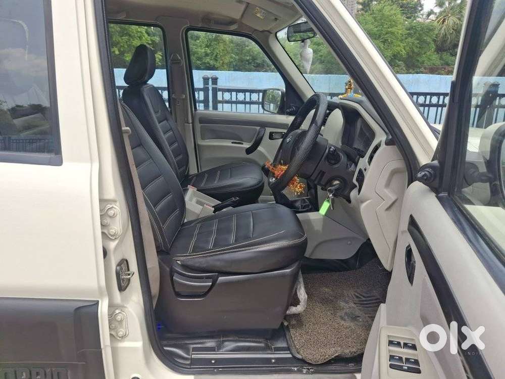 Mahindra Scorpio S4 Plus 4wd, 2017, Diesel