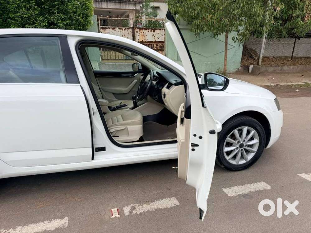 Skoda Octavia 2.0 Tdi Mt Ambition, 2014, Diesel