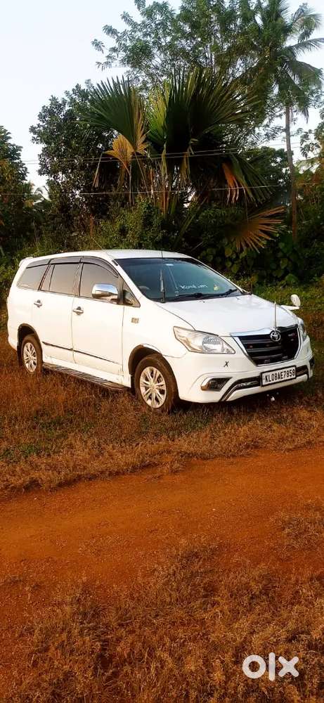Toyota Innova 2005 Diesel 8 Str