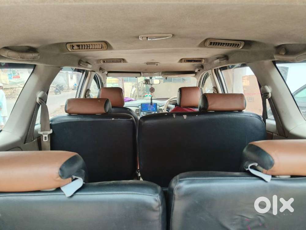 Toyota Innova 2.5 G 2013