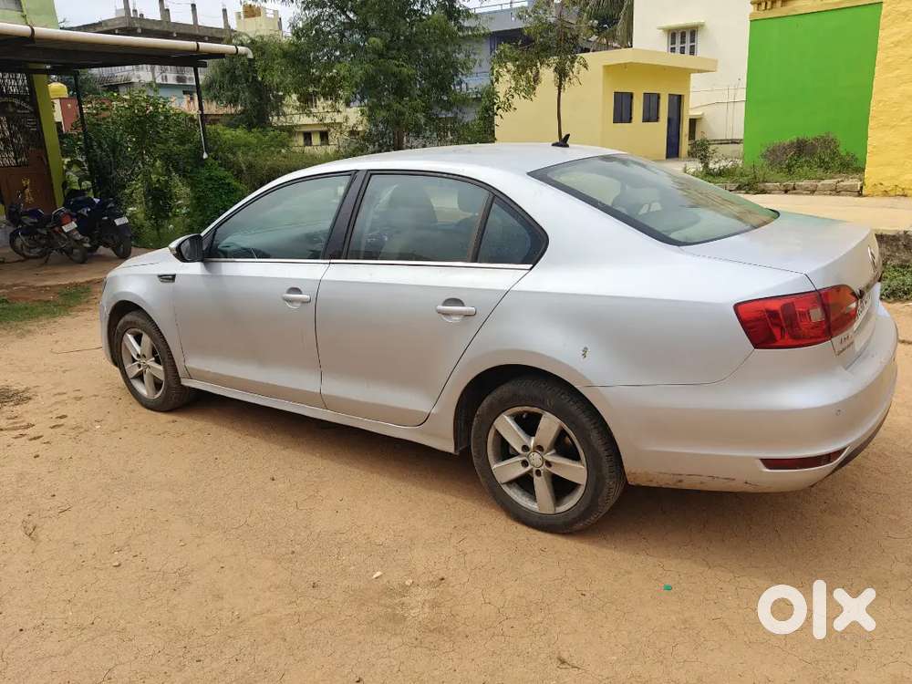 Volkswagen Jetta Diesel 2011 With 120000 Km Driven