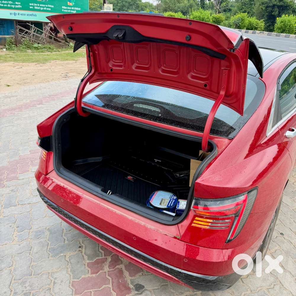 2023 Hyundai Verna Turbo Sx Optional 1.5l Dct