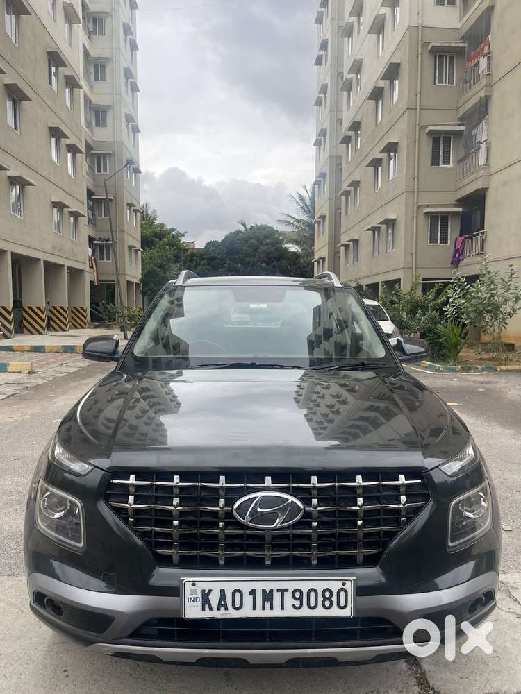 Hyundai Venue Sx Dual Tone Turbo, 2019, Petrol