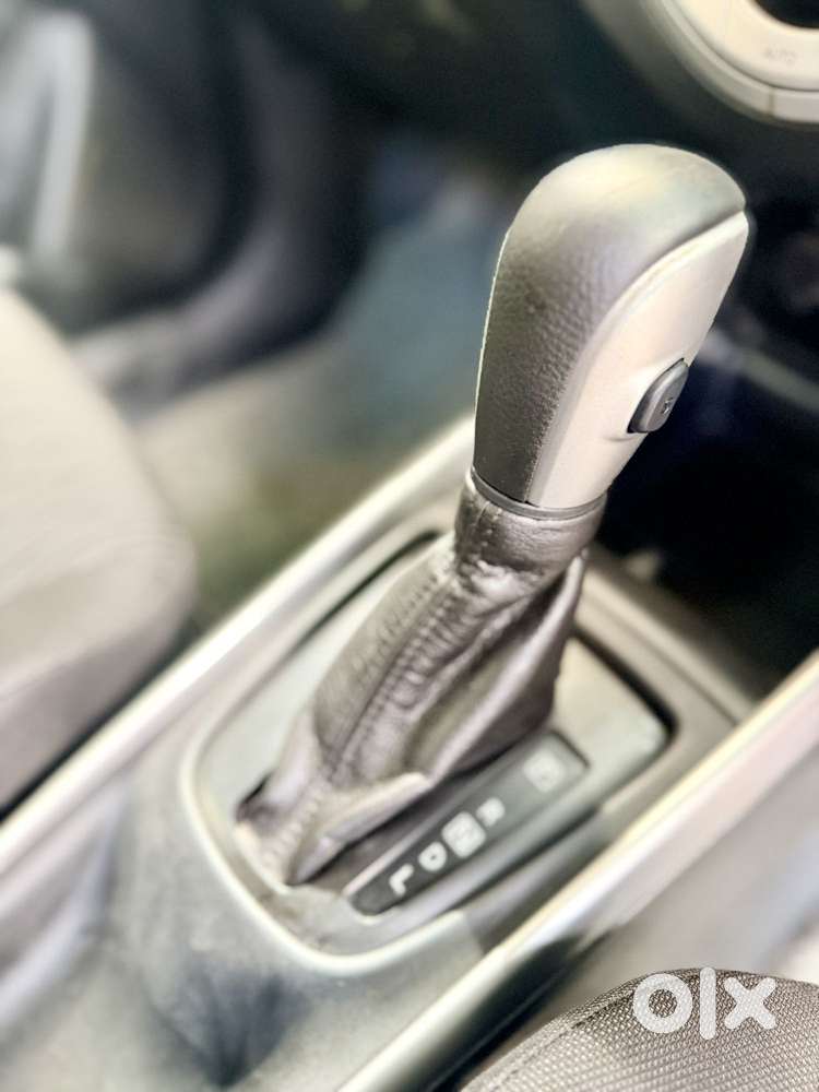 Maruti Suzuki Baleno 1.2 Cvt Zeta, 2017, Petrol