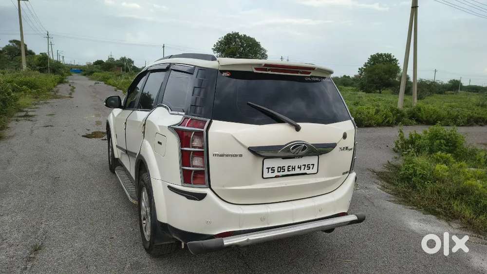 Mahindra Xuv500 2015 W10 Diesel 94000 Km Driven