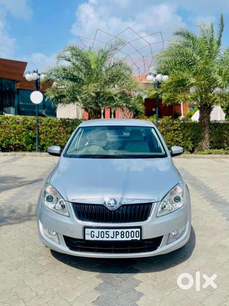 Skoda Rapid 1.6 Elegance Tdi At, 2016, Diesel