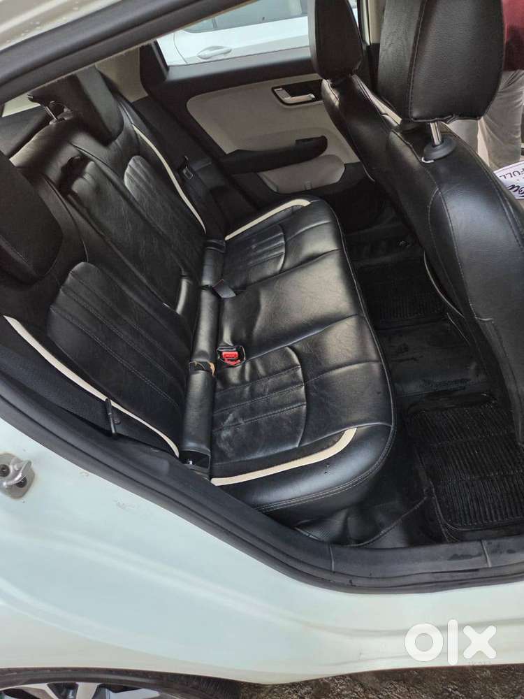 Tata Altroz 2022 Diesel Well Maintained