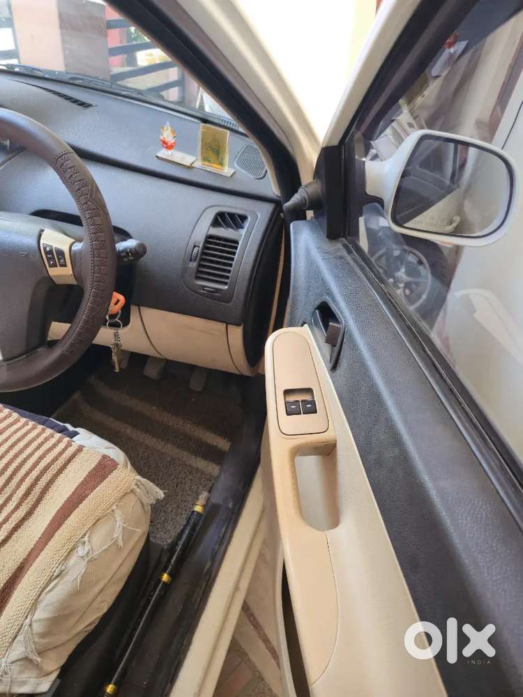 Tata Indica Vista 2012
